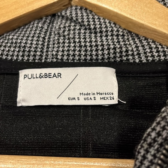 Pull & Bear Quilted Top - Picture 4 of 9